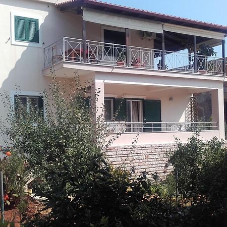Victoria Apartments Εξαμίλιο Εξωτερικό φωτογραφία