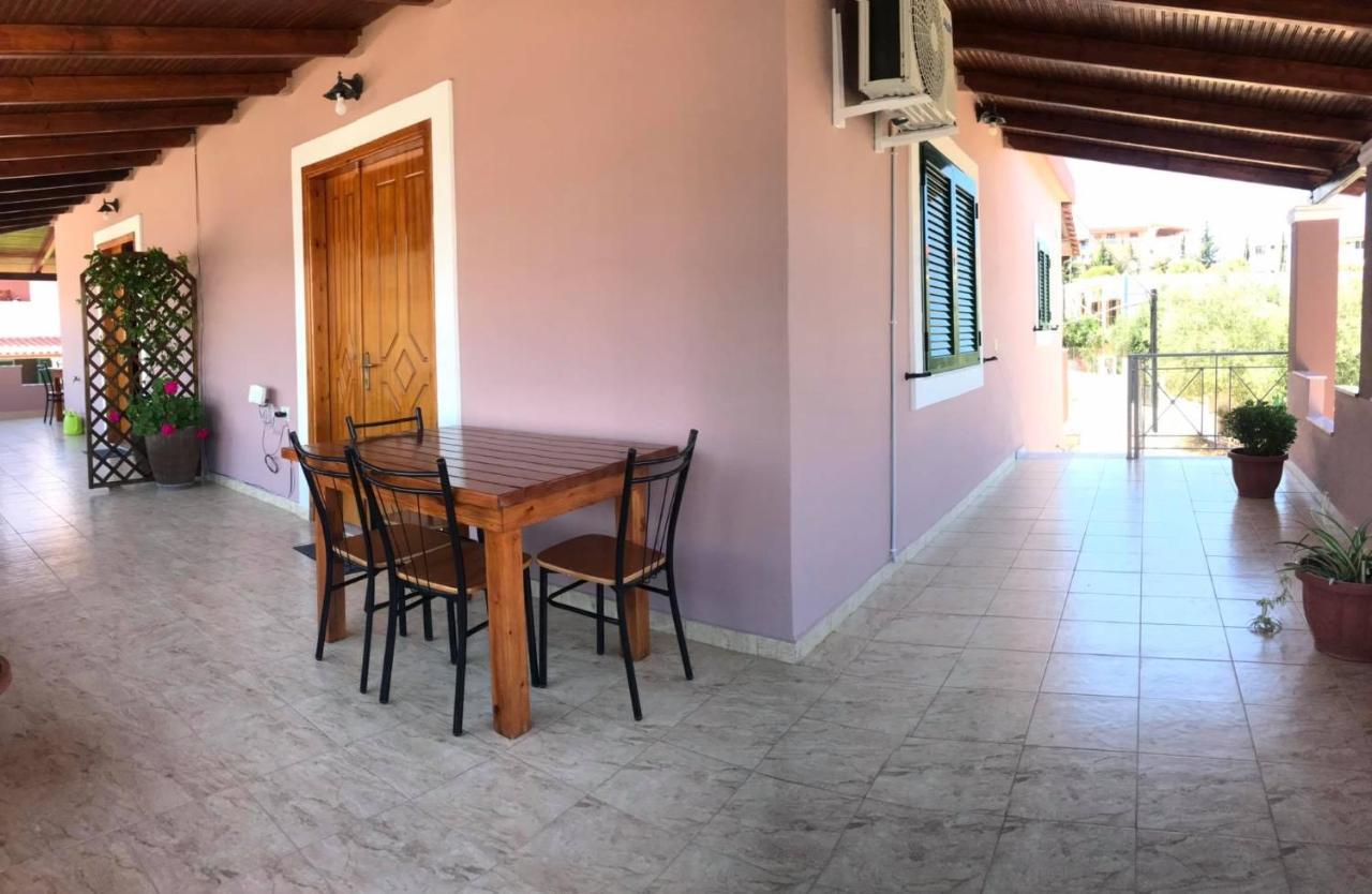 Victoria Apartments Εξαμίλιο Εξωτερικό φωτογραφία