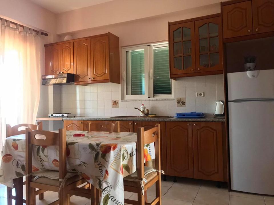 Victoria Apartments Εξαμίλιο Εξωτερικό φωτογραφία