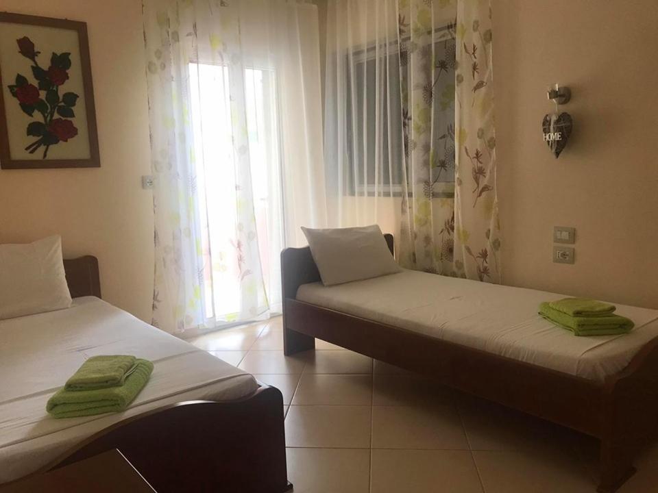 Victoria Apartments Εξαμίλιο Εξωτερικό φωτογραφία