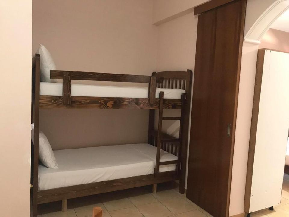 Victoria Apartments Εξαμίλιο Εξωτερικό φωτογραφία